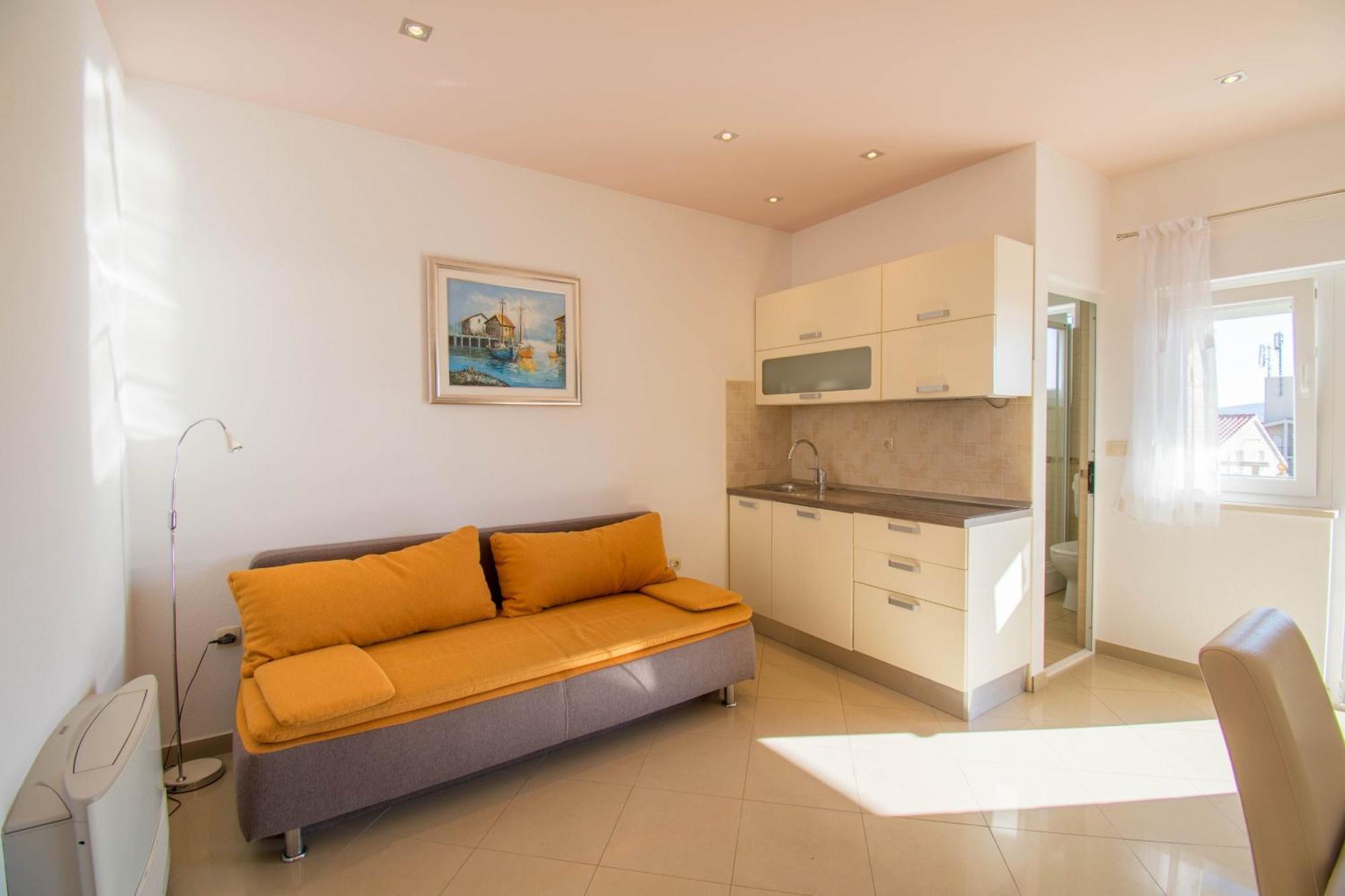 Villa Kameni Dvori Baska Voda Bilik gambar